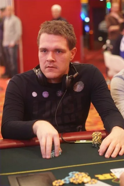 © 2026 Pokercity | Dimitri van Leent | 2011/01 - Dom Classics - 500eu NLHE FO Dimitri van Leent | 2011/01 - Dom Classics - 500eu NLHE FO
