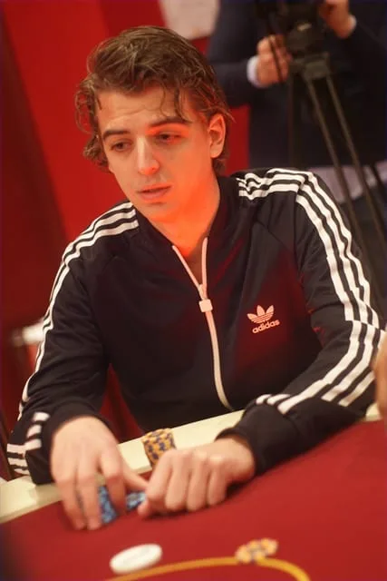 Stijn Kruijssen | 2011/01 - Dom Classics - 1500eu NLHE Main Event
