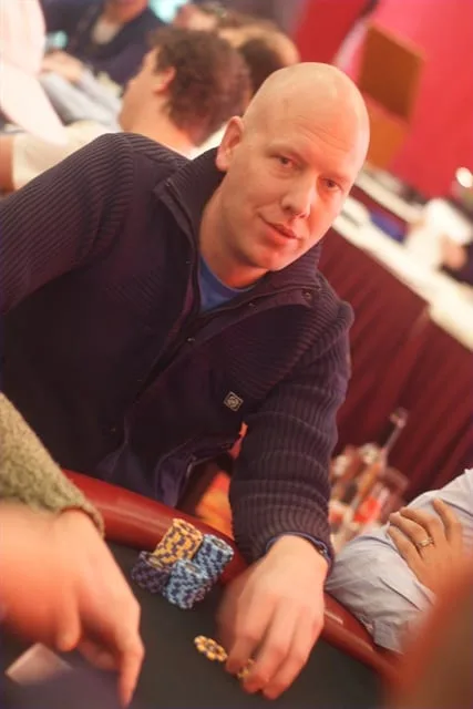 Rutger Zodiac | 2011/01 - Dom Classics - 1500eu NLHE Main Event