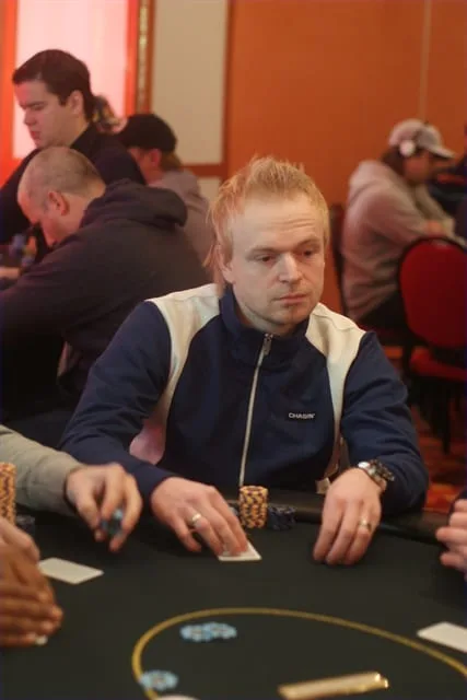 Daniel van Kalkeren | 2011/01 - Dom Classics - 1500eu NLHE Main Event