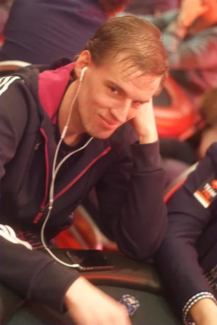 Tobias Peters | 2011/01 - Dom Classics - 1500eu NLHE Main Event