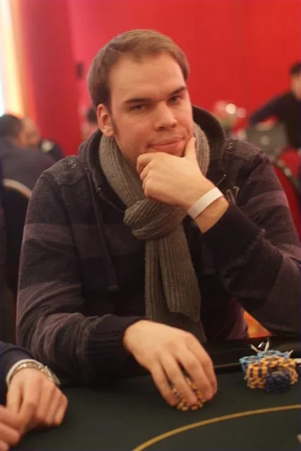 Simon Berntsen | 2011/01 - Dom Classics - 1500eu NLHE Main Event