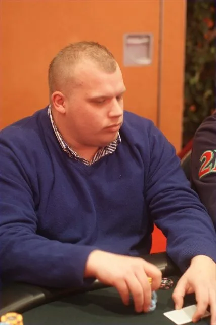 © 2026 Pokercity | Angelo Aalderink | 2011/01 - Dom Classics - 300eu NLHE FO Angelo Aalderink | 2011/01 - Dom Classics - 300eu NLHE FO
