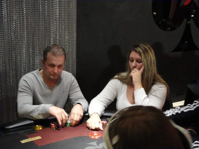 Tom Beel en zijn vrouw | 2011/04 - Belgian Poker Series Namur - BPS Namur Main Event