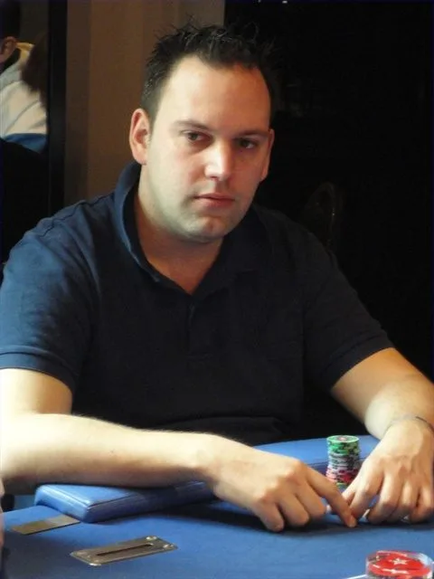 Tim Cogneau | 2011/04 - Belgian Poker Series Namur - BPS Namur Main Event