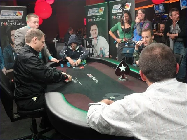 Heads-Up | 2011/04 - Belgian Poker Series Namur - BPS Namur Main Event