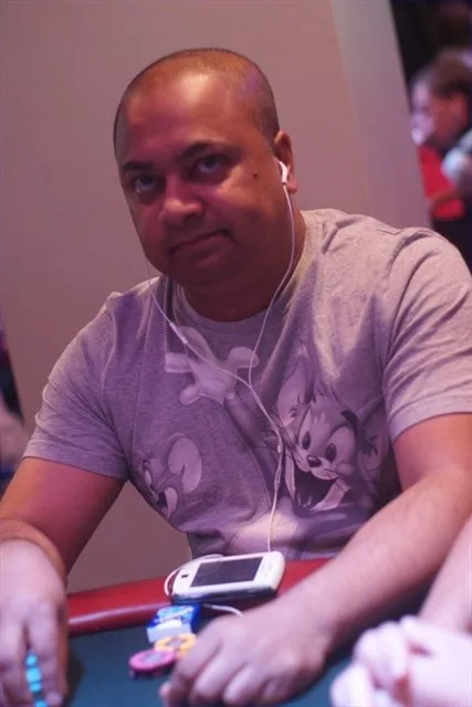 Steven Razb Sekh | 2011/04 - Rotterdam Easter Series of Poker - 600 eu Bounty