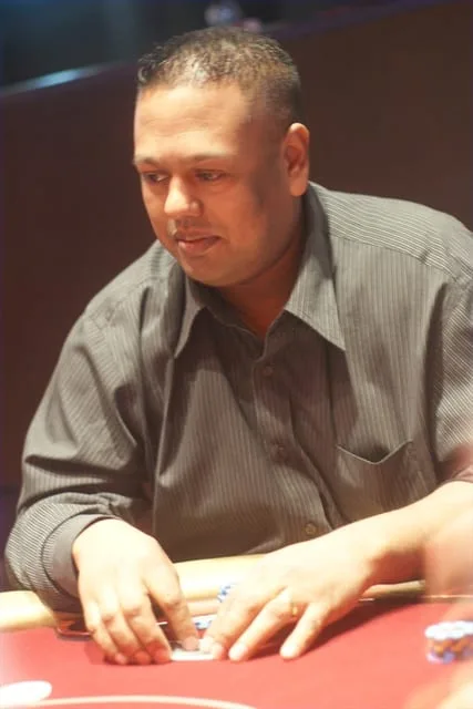 Bhaggoe | 2011/04 - Rotterdam Easter Series of Poker - 400 eu NLHE Freeze Out