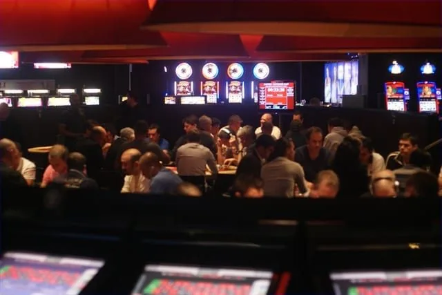Overzicht cashgamepit | 2011/04 - Rotterdam Easter Series of Poker - 400 eu NLHE Freeze Out