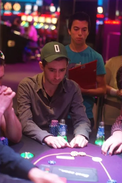 Mitch | 2011/04 - Rotterdam Easter Series of Poker - 400 eu NLHE Freeze Out