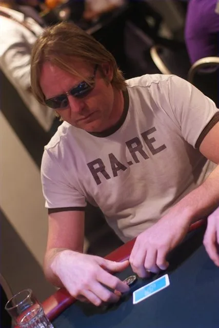 Mart van den Berg | 2011/04 - Rotterdam Easter Series of Poker - 1000 eu Main Event