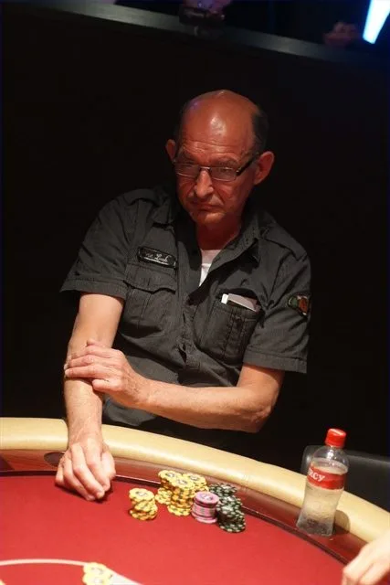 2011/04 - Rotterdam Easter Series of Poker - 1000 eu Main Event