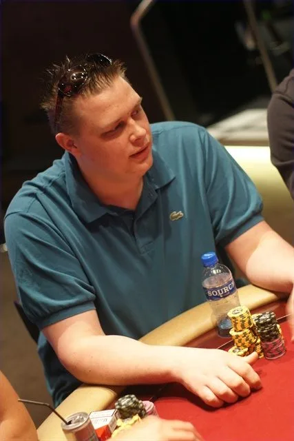 © 2026 Pokercity | Ramon van Nieuwland | 2011/04 - Rotterdam Easter Series of Poker - 1000 eu Main Event Ramon van Nieuwland | 2011/04 - Rotterdam Easter Series of Poker - 1000 eu Main Event