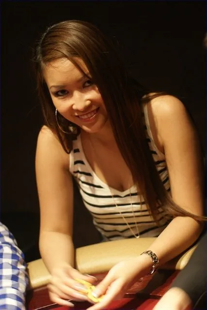 Oanh Bui | 2011/04 - Rotterdam Easter Series of Poker - 1000 eu Main Event