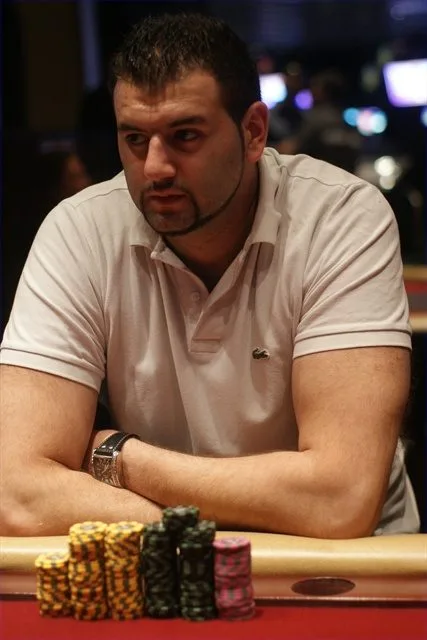 Vladimir | 2011/04 - Rotterdam Easter Series of Poker - 1000 eu Main Event