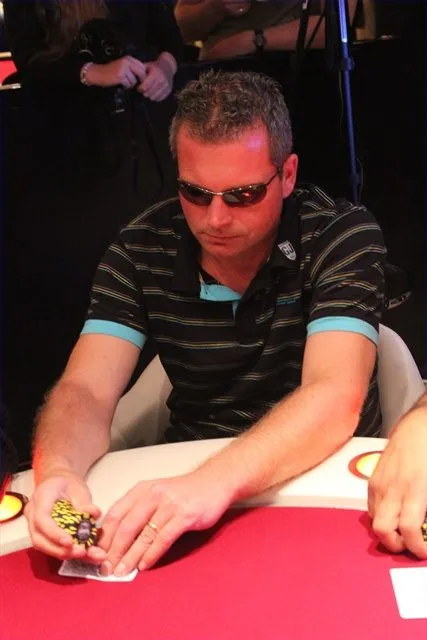 Rene van Wingerden | 2011/09 - Valkenburg EUregio Poker Challenge - 300 eu NLHE FO