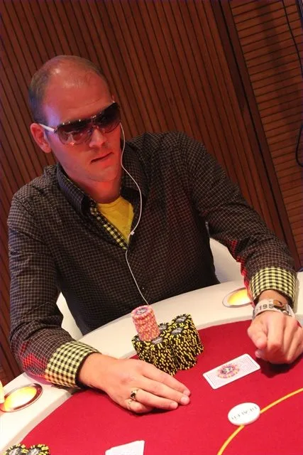 Etienne Kramer | 2011/09 - Valkenburg EUregio Poker Challenge - 300 eu NLHE FO