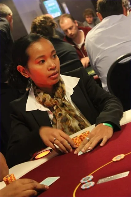 Rosaline Siman | 2011/10 - Breda Series of Poker - 500 eu NLHE FO