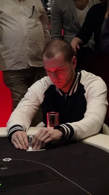 © 2026 Pokercity | Robin Buning | 2012/01 - Dom Classics - 1000 eu Freeze Out Robin Buning | 2012/01 - Dom Classics - 1000 eu Freeze Out