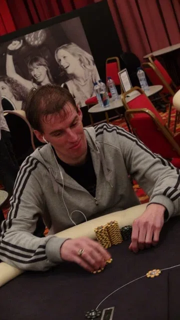 Tobias Peters | 2012/01 - Dom Classics - 1500 eu Main Event