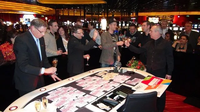 © 2026 Pokercity | Steven van Zadelhoff | 2012/01 - Dom Classics - 1500 eu Main Event Steven van Zadelhoff | 2012/01 - Dom Classics - 1500 eu Main Event