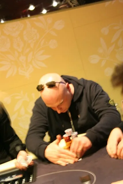 Dennis Christiaens | 2012/03 - VIP Days Venlo F.O. Edition - 300 eu NLHE FO