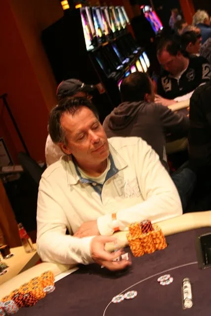 © 2026 Pokercity | Ron Schut | 2012/03 - VIP Days Venlo F.O. Edition - 300 eu NLHE FO Ron Schut | 2012/03 - VIP Days Venlo F.O. Edition - 300 eu NLHE FO