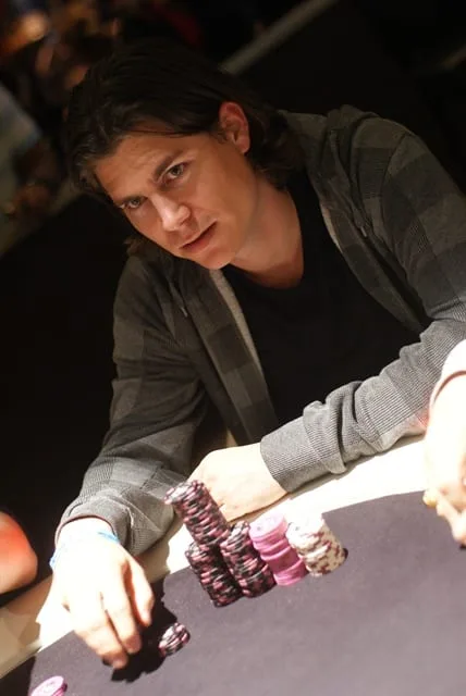 Robbie Bakker | 2012/03 - VIP Days Venlo F.O. Edition - 1000 eu NLHE FO Main Event