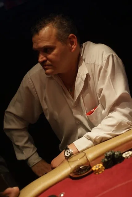 Louis Schneider | 2012/04 - Rotterdam Easter Series of Poker - 300 eu NLHE FO