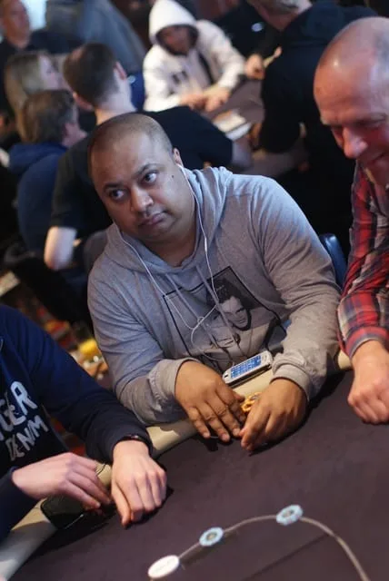 Stieven Razab-Sekh | 2012/04 - Nijmegen Pokervierdaagse - 500 eu NLHE Main Event