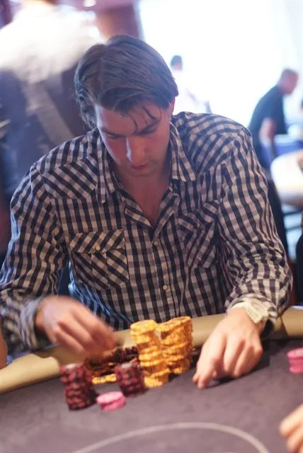 Reinier Slabbekoorn | 2012/04 - Nijmegen Pokervierdaagse - 500 eu NLHE Main Event