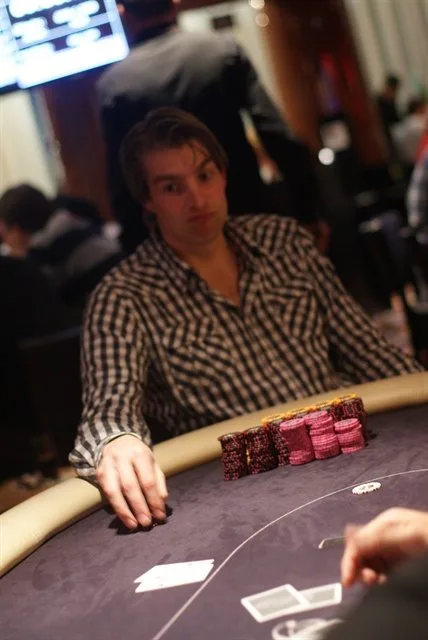 Reinier Slabbekoorn | 2012/04 - Nijmegen Pokervierdaagse - 500 eu NLHE Main Event