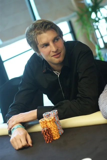 Reinier Slabbekoorn | 2012/05 - Valkenburg EUregio Poker Challenge - 300 EU NLHE FO