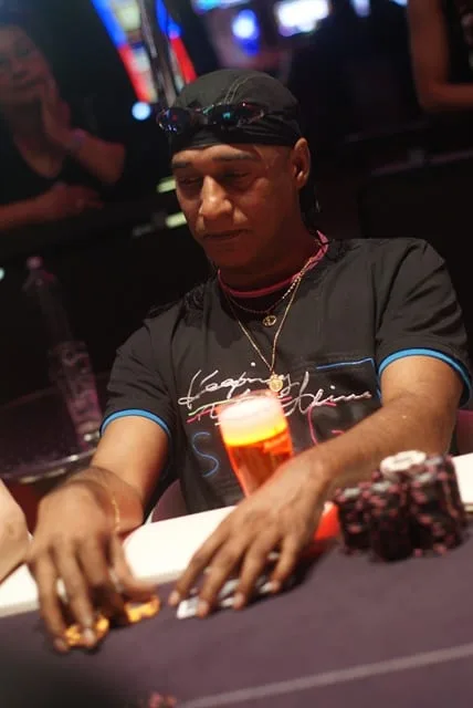 De Zwarte Man | 2012/05 - Enschede Series of Poker - 1000 eu NLHE FO Main Event
