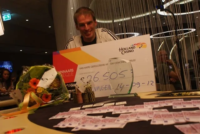 Winnaar: Tobias Peters | 2012/09 - Scheveningen Series of Poker - 1000 eu NLHE FO
