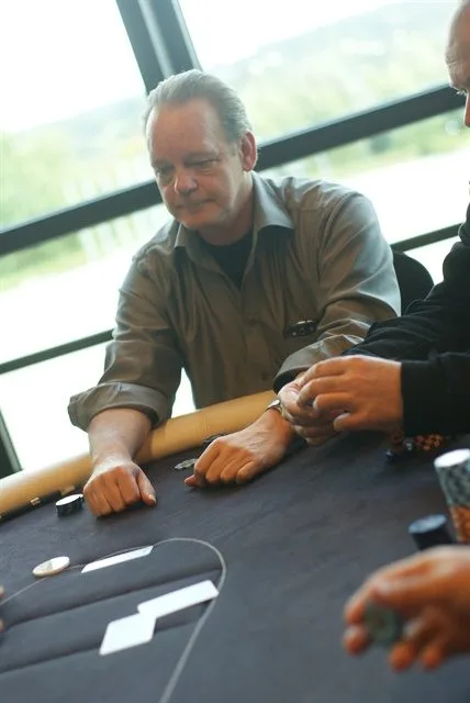 © 2026 Pokercity | Theo Erkamps | 2012/09 - Valkenburg Series of Poker - 500 eu NLHE FO Theo Erkamps | 2012/09 - Valkenburg Series of Poker - 500 eu NLHE FO