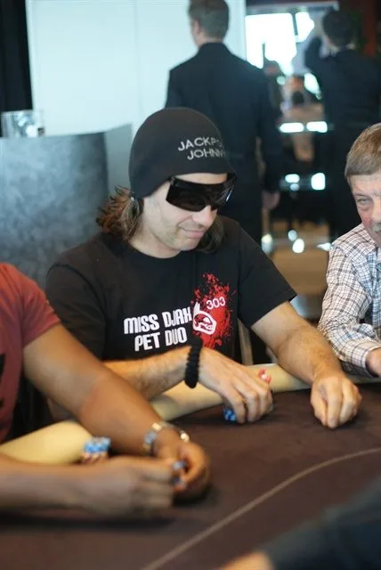 Johnny Jackpot | 2012/09 - Valkenburg Series of Poker - 500 eu NLHE FO
