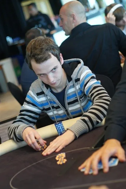 NULL | 2012/09 - Valkenburg Series of Poker - 500 eu NLHE FO