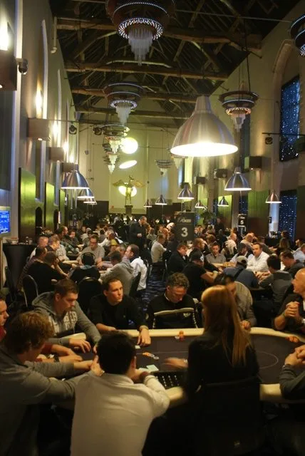 De kapel in Breda | 2012/10 - Breda Series of Poker - 500 eu NLHE FO