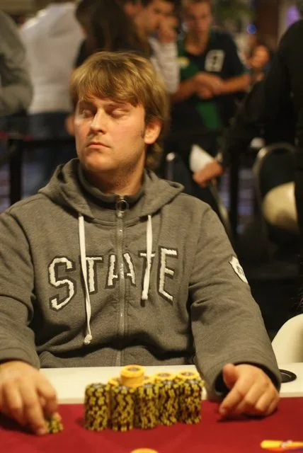 © 2026 Pokercity | Martijn de Loor | 2012/10 - Breda Series of Poker - 300 eu NLHE FO Martijn de Loor | 2012/10 - Breda Series of Poker - 300 eu NLHE FO