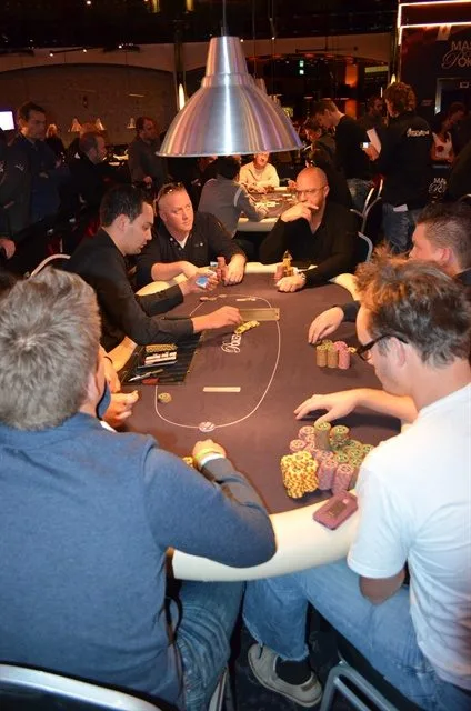 NULL | 2012/11 - Master Classics of Poker - 800 eu Bounty