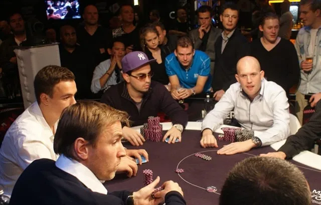 Finaletafel MCOP 2012 | 2012/11 - Master Classics of Poker - 5000 eu Main Event