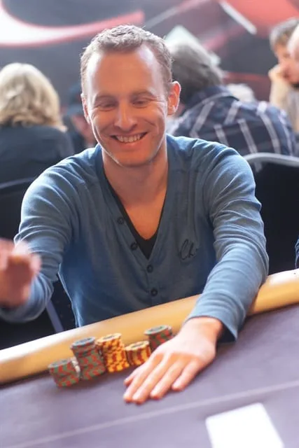 Johan van Til | 2012/11 - Master Classics of Poker - 1.000 eu NLHE Speed