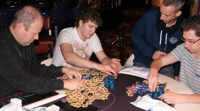 © 2026 Pokercity | Paul Berende en Thijs Wessels stapelen | 2012/11 - Nijmegen Pokervierdaagse - 500 eu NLHE Main Event Paul Berende en Thijs Wessels stapelen | 2012/11 - Nijmegen Pokervierdaagse - 500 eu NLHE Main Event