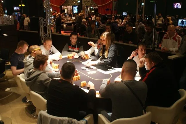 Finaletafel VSOP Main Event 2012 | 2012/12 - Venlo Series of Poker - VSOP €1.080 Main Event