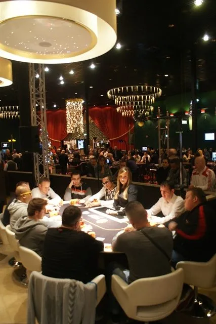 Finaletafel VSOP Main Event 2012 | 2012/12 - Venlo Series of Poker - VSOP €1.080 Main Event