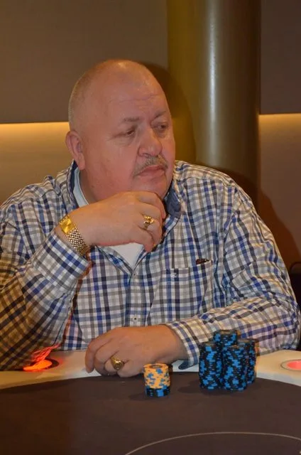 Joop van Lies | 2013/09 - Scheveningen Series of Poker - 400 eu NLHE Bounty