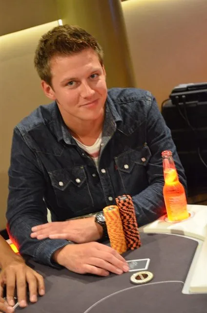 Marcel van Welsum | 2013/09 - Scheveningen Series of Poker - 300 eu NLHE Re-Entry