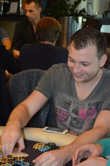 © 2026 Pokercity | Bart M. | 2013/09 - Valkenburg Series of Poker - 700 EU NL HE FO Main Event Bart M. | 2013/09 - Valkenburg Series of Poker - 700 EU NL HE FO Main Event