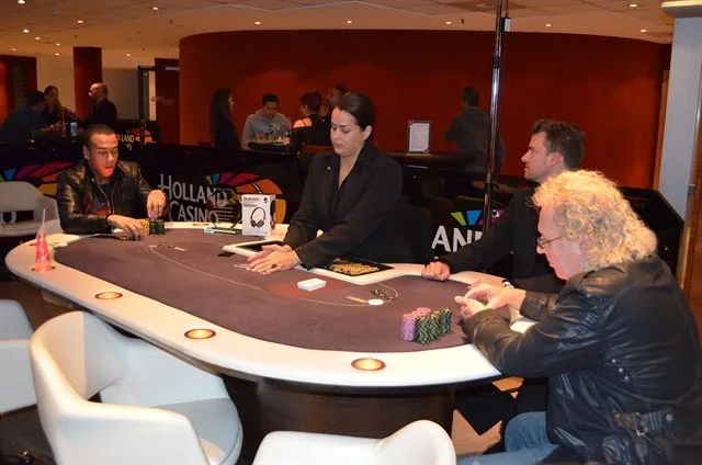 Heads-up I | 2013/09 - Valkenburg Series of Poker - 700 EU NL HE FO Main Event